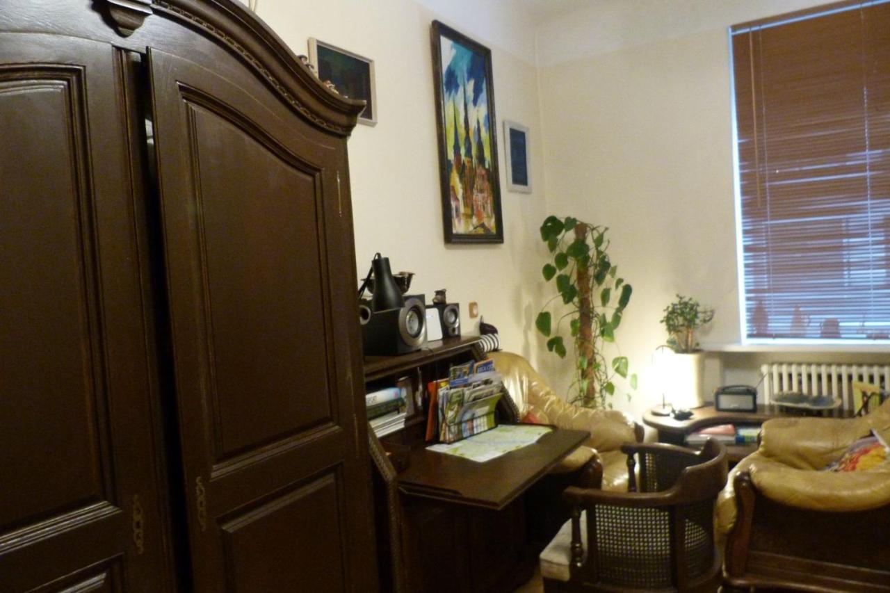 Apartment With Character, Old Town Рига Екстериор снимка
